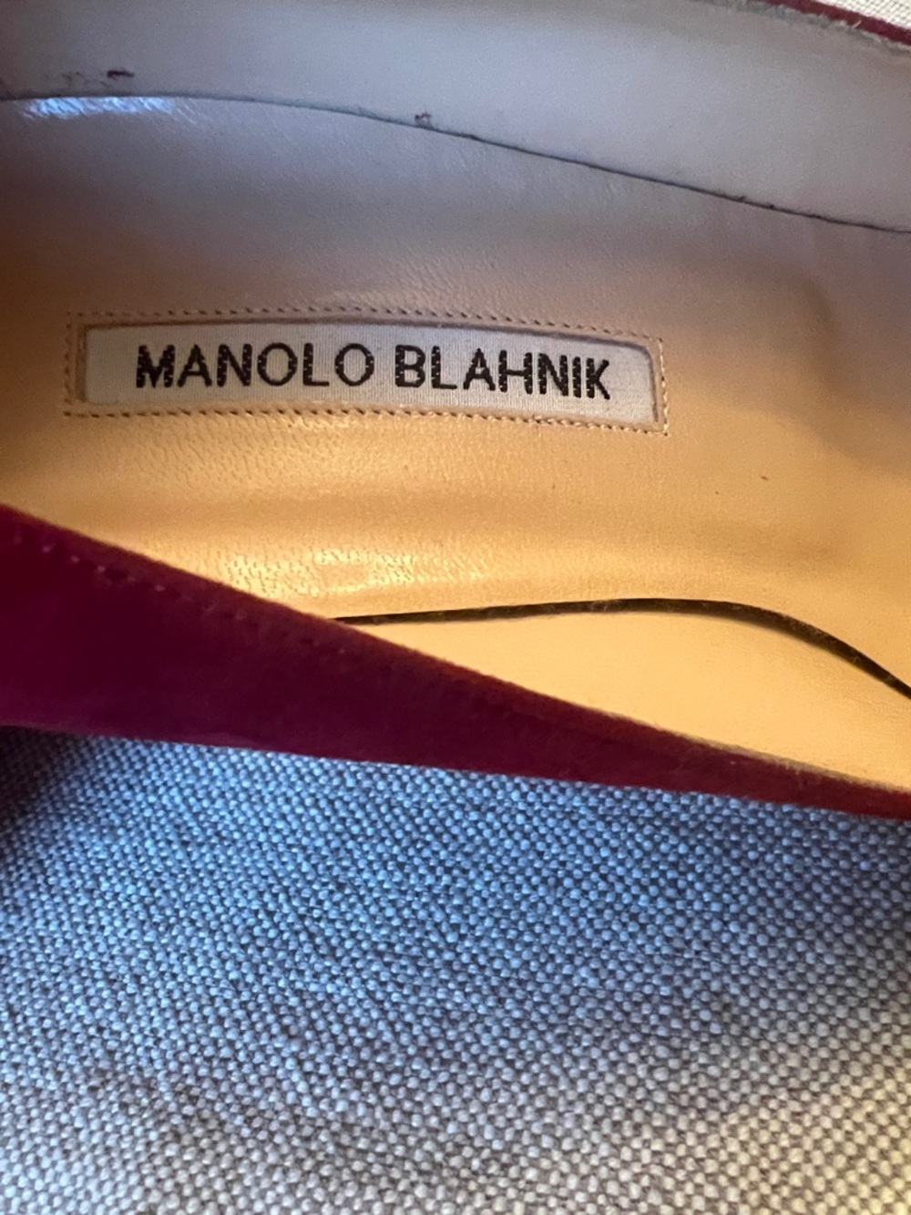 Manolo Blahnik pumps - Picture 5 of 14